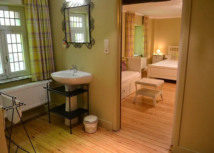 De Bouvignes فندق